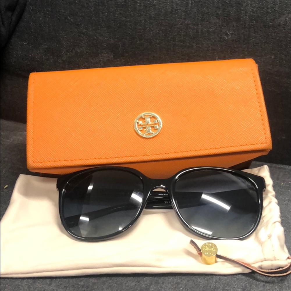 Tory Burch Sunglassss